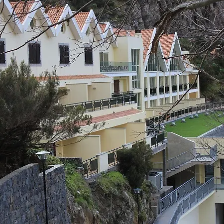 Hotel Eira Do Serrado - &