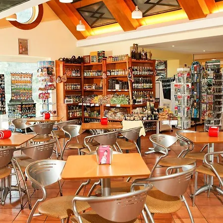 فندق Eira Do Serrado - &