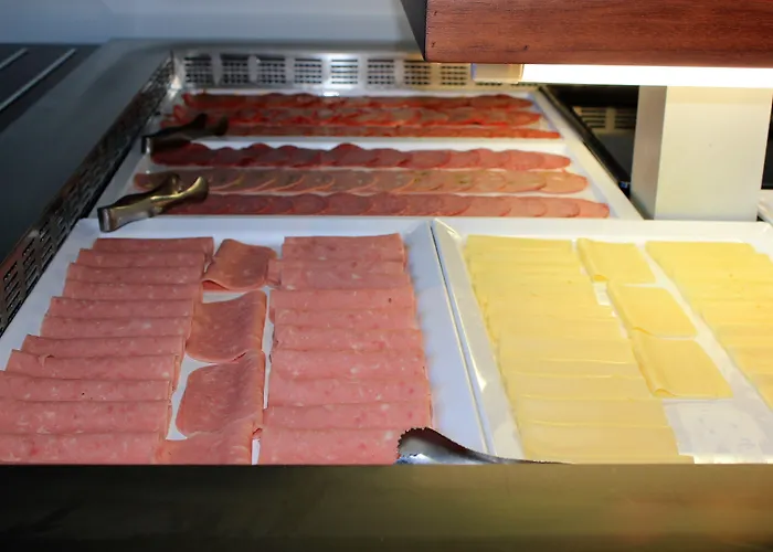 Eira Do Serrado - & 4*