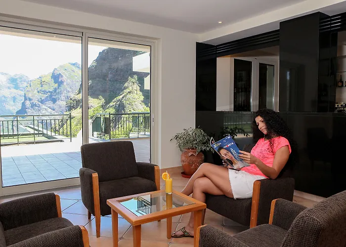 Hotel Eira Do Serrado - &