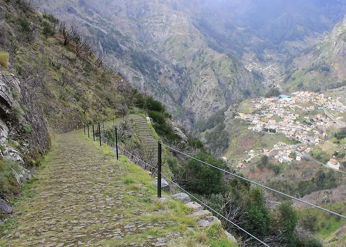 Eira Do Serrado - & Curral Das Freiras