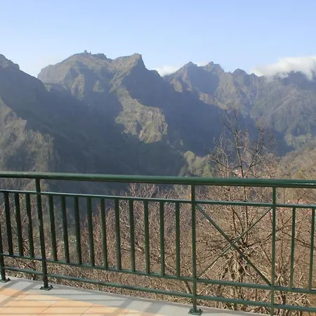 Eira Do Serrado - & 4* 쿠랄다스프레이라스