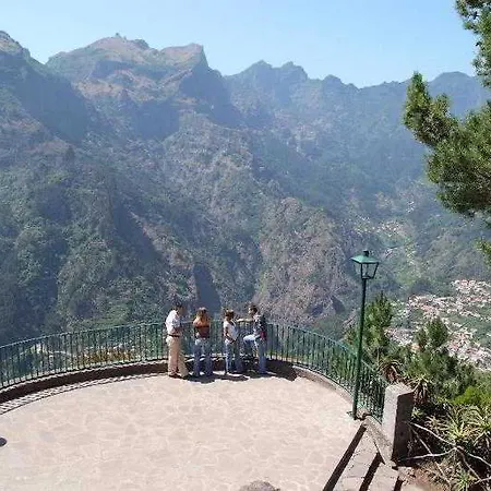 Hotel Eira Do Serrado - & 4*