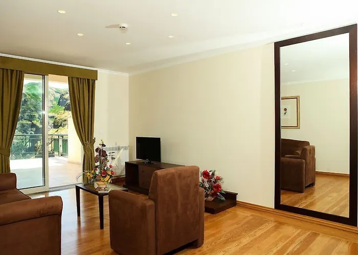 艾拉杜瑟拉朵水疗酒店 4* 库拉尔-达斯弗雷拉斯