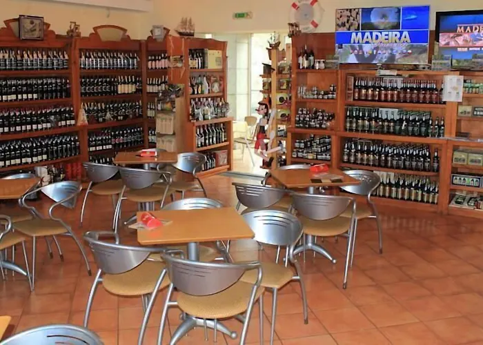 艾拉杜瑟拉朵水疗酒店 4*